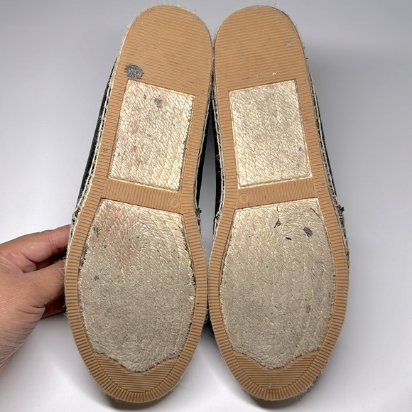 Brighton Jett Espadrilles Slip On Leather Shoes Black Flats Silver Studs size 8 - Picture 3 of 4